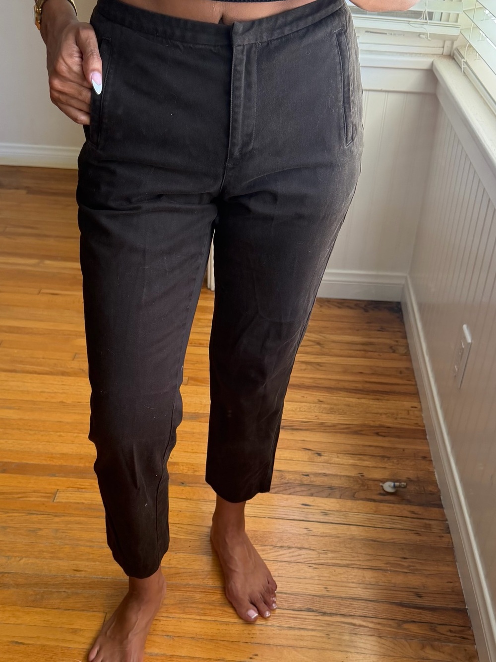Ann Taylor Black Cropped Capris